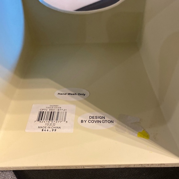 Covington Design Tissue Box Cover - Picture 7 of 7